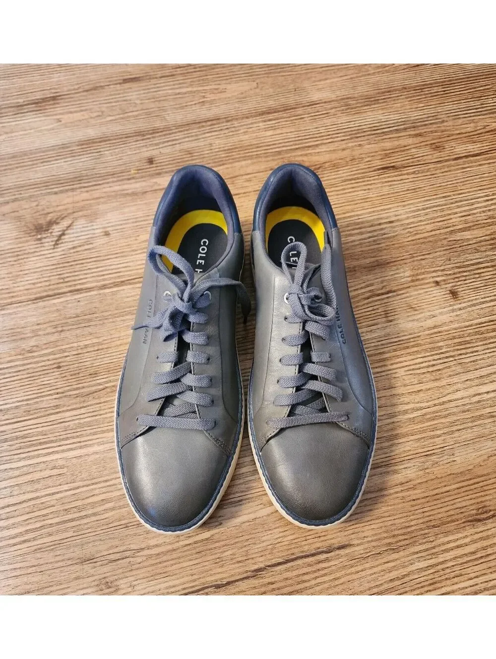Size 8.5  Cole Haan Men's Gray Leather Sneakers with Cream Sole, Size 10